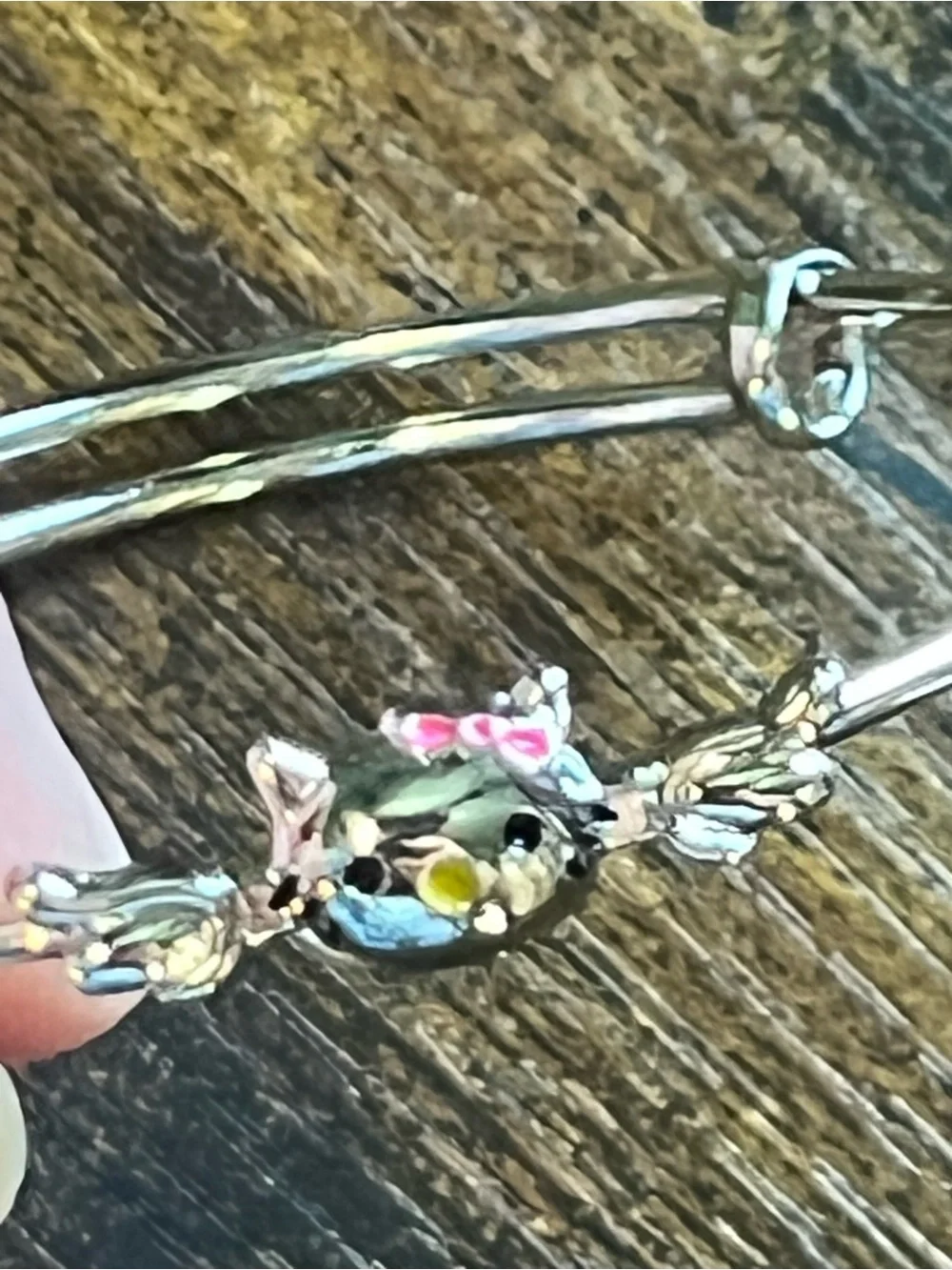 Silver Tone Kids Bird Bangle Bracelet with Pink Bow B251
